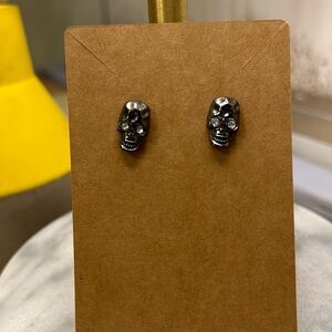 Skull Studs